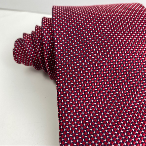 4/$25 Nautica Red Navy White Check 100% Silk Tie - Picture 4 of 13